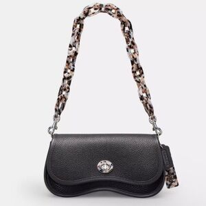 Coach NWT Wavy Dinky Bag In Coachtopia Leather